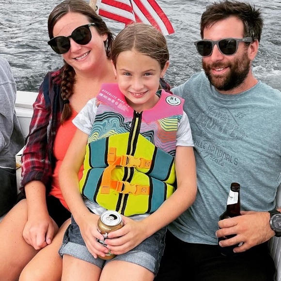 Meet your Posher, Amy - Picture 2 of 4